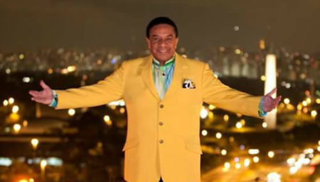 Agnaldo Timóteo é internado com Covid19