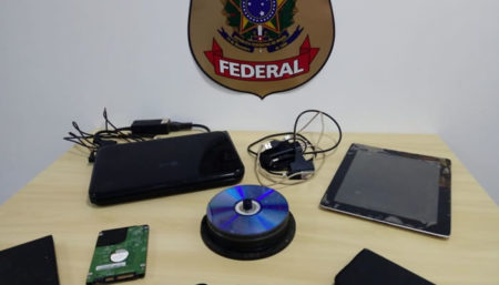 Polícia Federal prende em flagrante homem com arquivos de abuso e exploração sexual infantil