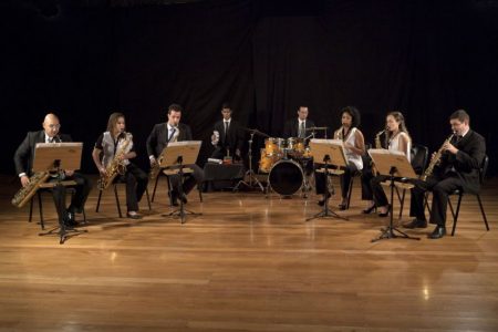 Grupo Vibrasax faz live nesta quarta-feira (03/03)
