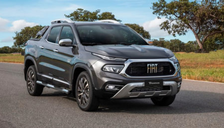 Fiat Toro 2022 muda para manter a liderança