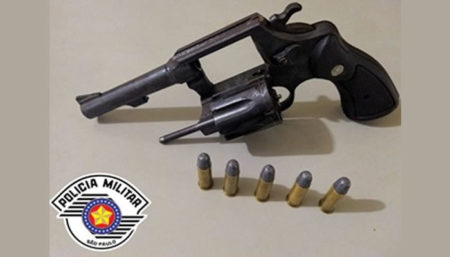 Comerciante é preso em Sumaré após ter ameaçado mulher com arma em vídeo chamada de WhatsApp