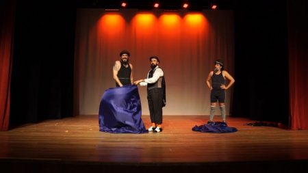 Mostra Na Lona tem programação variada nesta terça-feira (20/04)