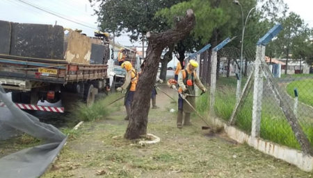 Trabalhos de zeladoria estão sendo realizados em espaços esportivo de Hortolândia