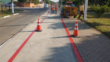 Ciclovia  no entorno do Parque Chico Mendes começa a ser pintada