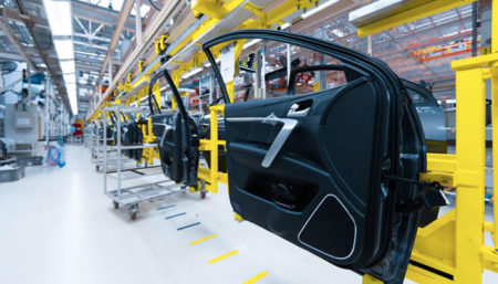 Becomex apoia a sinergia na cadeia produtiva de autoveículos para a redução da carga tributária