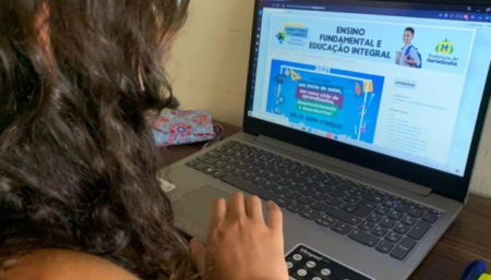 Confira como auxiliar o aluno a realizar as tarefas da escola na fase de ensino remoto