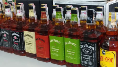Morador de Indaiatuba é preso por comercializar bebidas falsas pela internet