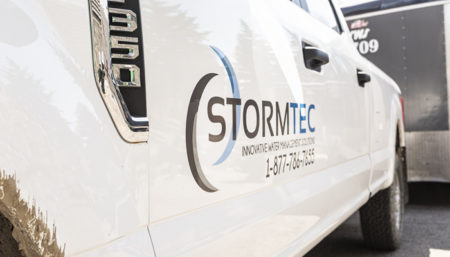 Stormtec em Hortolândia contrata Ajudante Geral e Eletricista