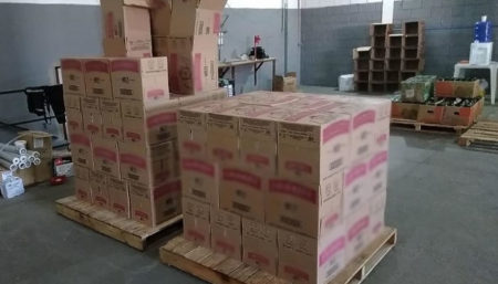 Policia fecha fábrica clandestina de bebidas em Campinas