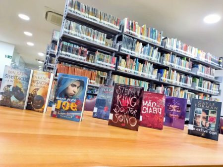 Biblioteca Municipal retoma atendimento presencial, nesta segunda-feira (26/07), com 160 novas obras
