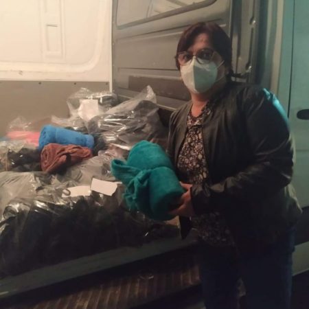 Funsol-Hortolândia doa cobertores e blusas para pessoas em situação de rua