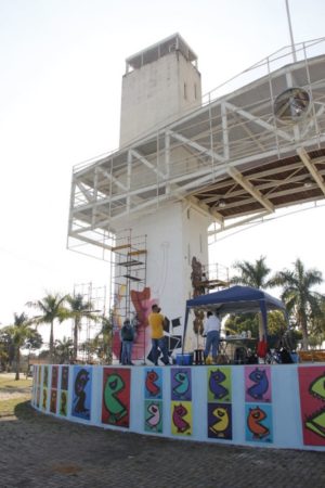 Praça “A Poderosa” recebe intervenção artística de grafite neste domingo (04/07)