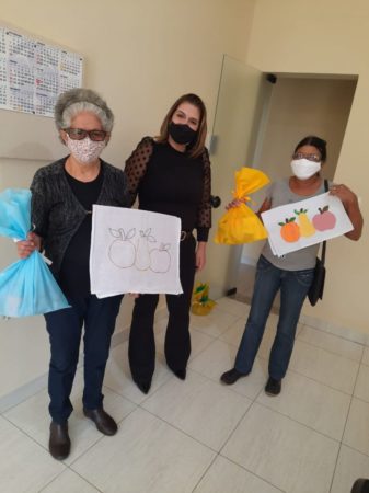 Idosos do Jardim Amanda recebem “Passatempo Inteligente”
