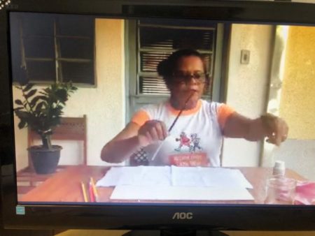 CCMI-Remanso Campineiro passa a oferecer às idosas curso de pintura em tecido