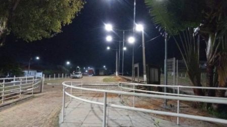 Praça A Poderosa terá iluminação em LED