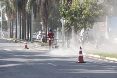 Motoristas devem redobrar a atenção na região da Vila Real, onde segue em implantação trechos de ciclovia