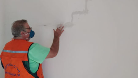 Prefeitura monitora situação de famílias desalojadas de dois edifícios com rachaduras em Hortolândia