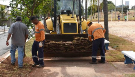 Reforma praça localizada no Jd. Nossa Senhora de Fátima avança