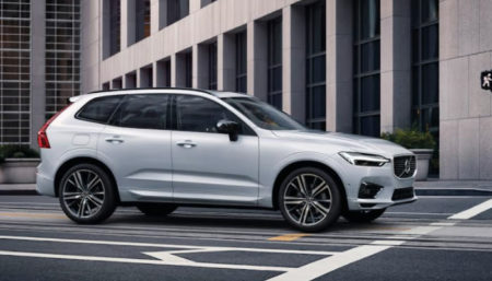 Volvo XC60 Recharge é o SUV que combina com qualquer garagem