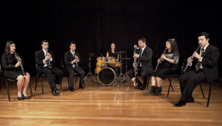 Grupo Madeira Brasil faz live temática sobre o espetáculo teatral “Os Saltimbancos”