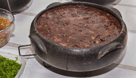 Feijoada Beneficente para contribuir com ações assistenciais realizadas em Hortolândia