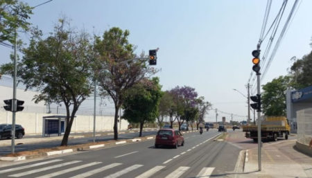 Semáforo para pedestres no Parque Ortolândia começa a funcionar amanhã (27)