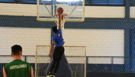Vagas para escolinha esportiva de basquete em Hortolândia