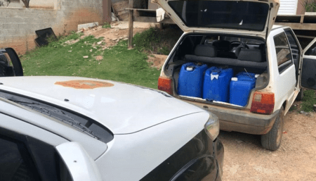 Polícia descobre fábrica clandestina de bebidas alcoólicas em chácara de Campinas