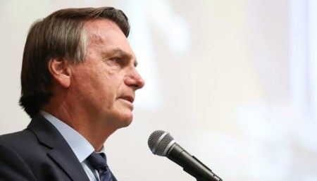 Bolsonaro é alvo de operação da PF e terá que usar tornozeleira eletrônica