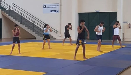 Vagas para treinos gratuitos de kung-fu,  judô, karatê, taekwondo, muay thai, capoeira e jiu jitsu em Hortolândia