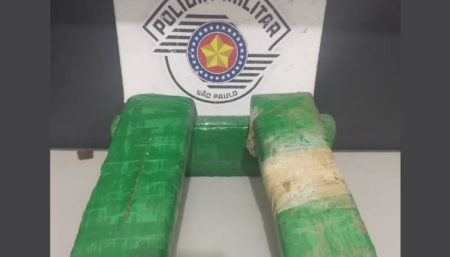 Dupla é presa com drogas no Conceição em Hortolândia