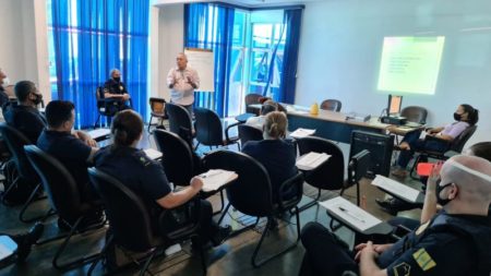 Guarda Municipal de Hortolândia recebe palestra de qualificação sobre animais silvestres