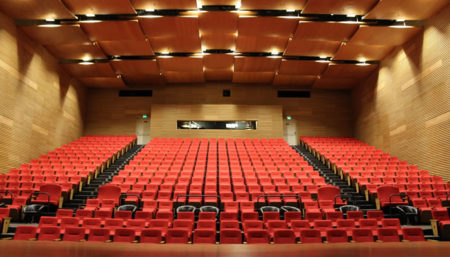 Teatro Oficina do Estudante Iguatemi tem Black Friday Cultural no fim de semana