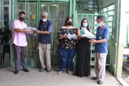 Equipe de transporte e manutenção escolar da Prefeitura recebe formação gratuita sobre motivação e empatia