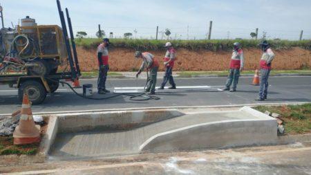 Prefeitura de Hortolândia implanta faixa de pedestres e rampa em frente ao Centro de Especialidades Médicas