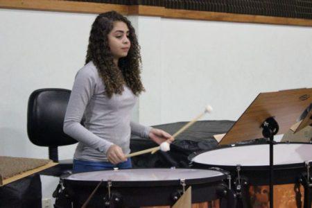 Alunos da Escola de Música participam de audições individuais, neste domingo (05/12)