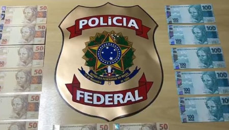 Polícia Federal prende homem que adquiriu cédulas falsas em redes sociais