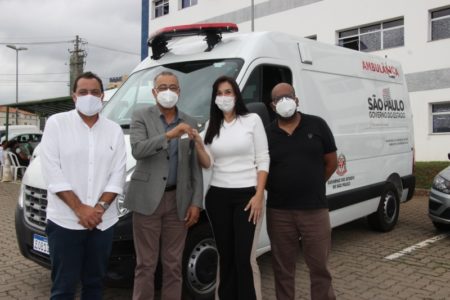 Hortolândia conquista do Estado nova ambulância para transporte de pacientes