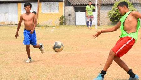 Projeto Águia realiza treino de futebol gratuito a partir deste sábado (29/01)