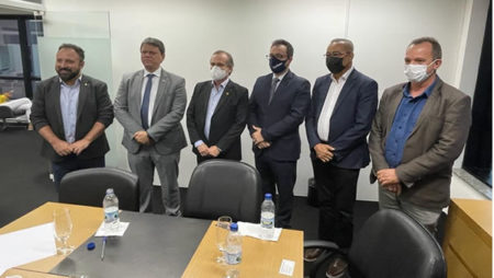 Zezé, Dalben e Henrique Stein se reúnem com ministro da Infraestrutura para cobrar início das obras dos viadutos em Sumaré, Hortolândia e Nova Odessa