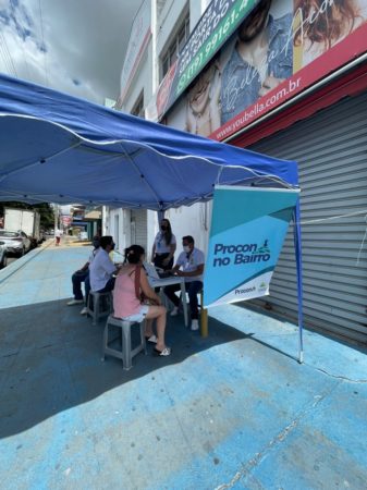 “Procon no Bairro” realiza aproximadamente 10 atendimentos à consumidores no Jardim Amanda