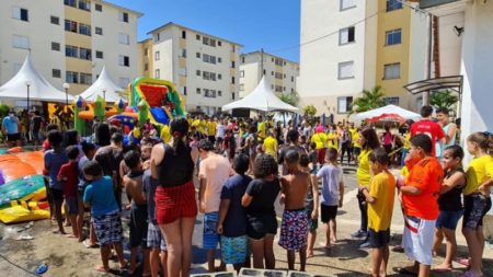 Secretaria de Habitação de Hortolândia promove ação cidadã em condomínio popular