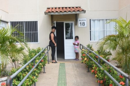 Políticas públicas brasileiras na área da habitação reconhecem o papel da mulher para a família e a sociedade