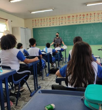 Três escolas municipais de Hortolândia começam a participar de Programa Educacional de Resistência às Drogas e à Violência