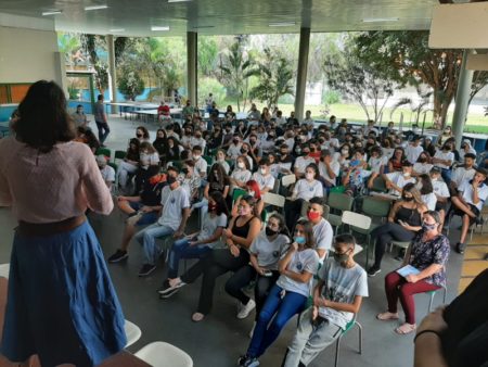 Parceria leva palestra sobre Empoderamento Feminino para escola do Rosolém, em Hortolândia