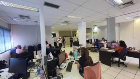 Servidores do Paço Municipal recebem orientação sobre uso consciente de água e energia