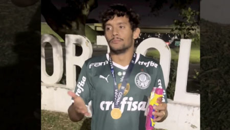 Palmeiras leva Recopa e Scarpa comemora em Hortolândia