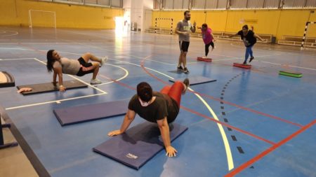 Ginástica funcional pode ser praticada, gratuitamente, na Estação Cidadania de Esportes do Jardim Amanda