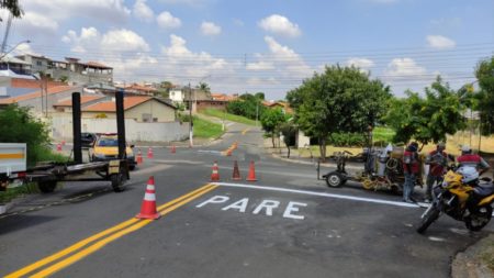 Prefeitura reforça sinalização de solo próxima ao PEV do Jd. Nova Hortolândia