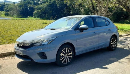 Honda City Hatchback estreia em alto nível